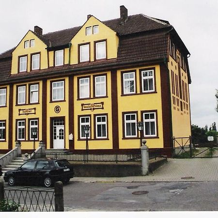 Hotel Gesellschaftshaus Bergen Auf Rugen Bagian luar foto