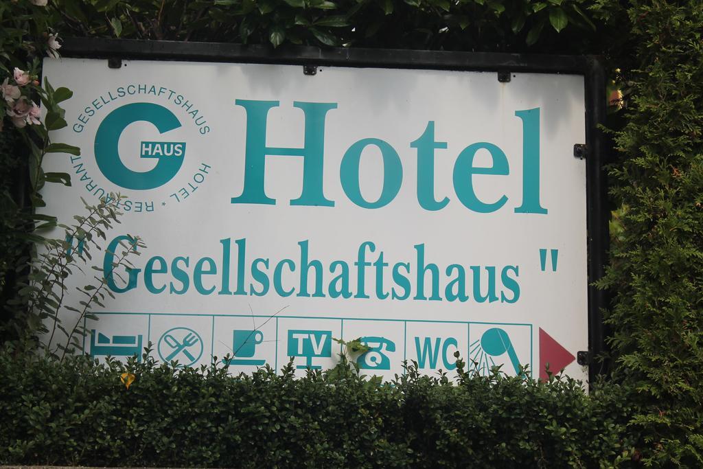 Hotel Gesellschaftshaus Bergen Auf Rugen Bagian luar foto